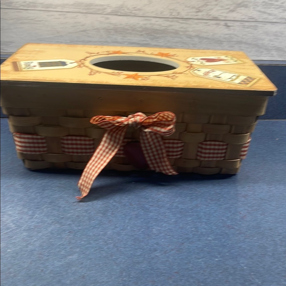 Red and Cream Bath Accessories Tissue Box Cover